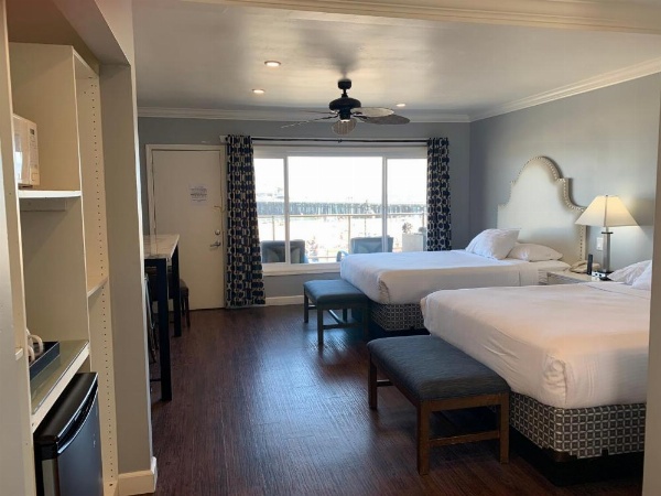 Casablanca Inn on The Beach image 14