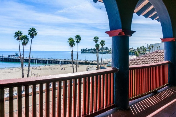Casablanca Inn on The Beach image 22